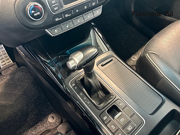 Kia Sorento 11 of 18