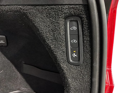Volvo XC90 14 of 22