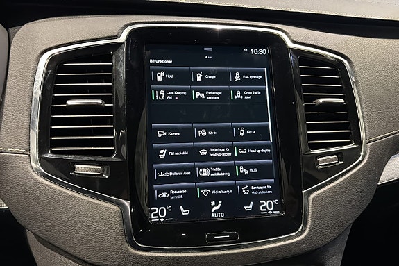 Volvo XC90 20 of 22