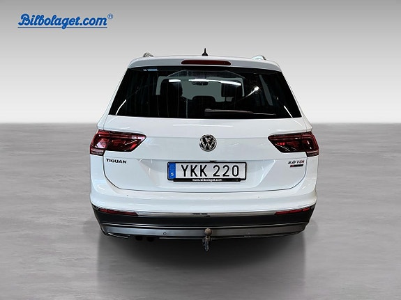 Volkswagen Tiguan 6 of 13