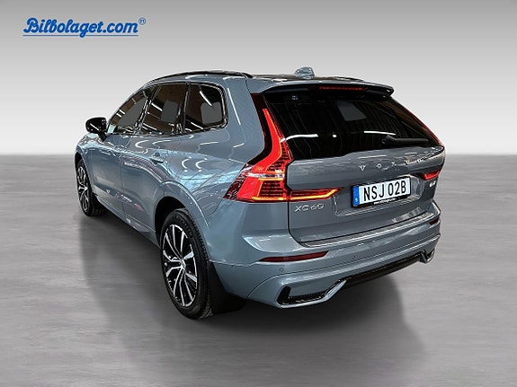 Volvo XC60 8 of 19