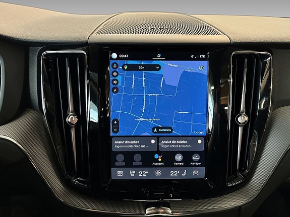 Volvo XC60 14 of 19