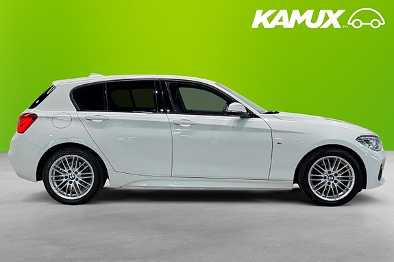 BMW 120 2 of 5