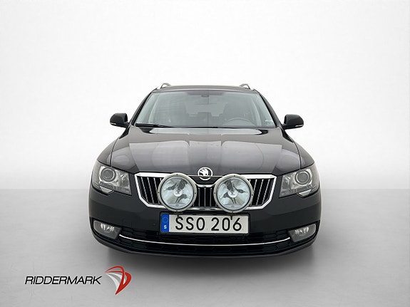 Skoda Superb 3 of 5