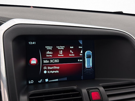 Volvo XC60 23 of 30