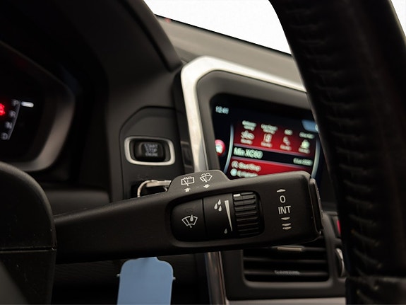 Volvo XC60 20 of 30