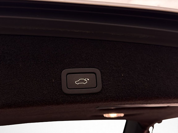 Volvo XC60 26 of 30