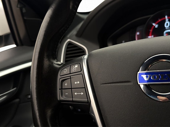 Volvo XC60 17 of 30