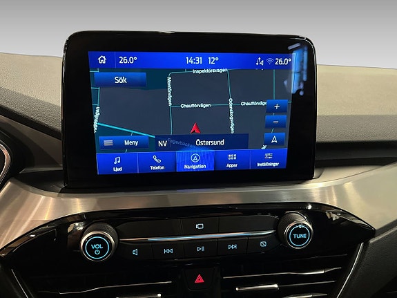Ford Kuga 14 of 18
