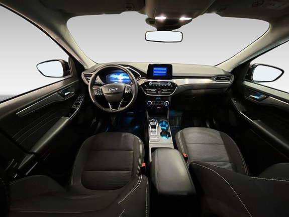 Ford Kuga 12 of 18