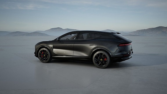 Lotus Eletre 5 of 11