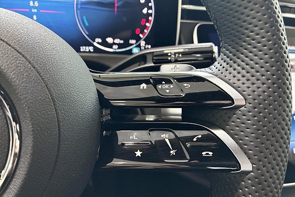 Mercedes-Benz E300 de 9 of 19