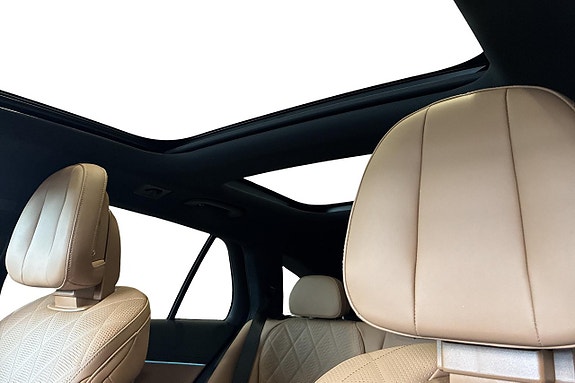 Mercedes-Benz E300 de 17 of 19