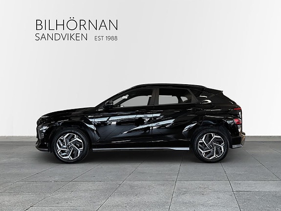 Hyundai Kona 3 of 5