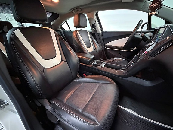 Opel Ampera 13 of 28
