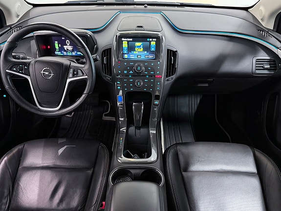 Opel Ampera 14 of 28