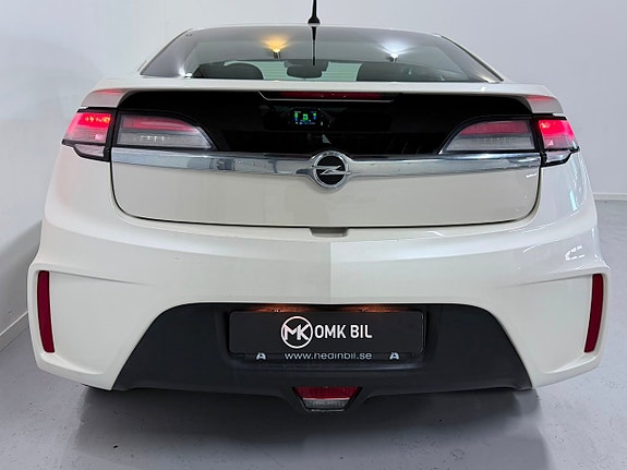 Opel Ampera 10 of 28