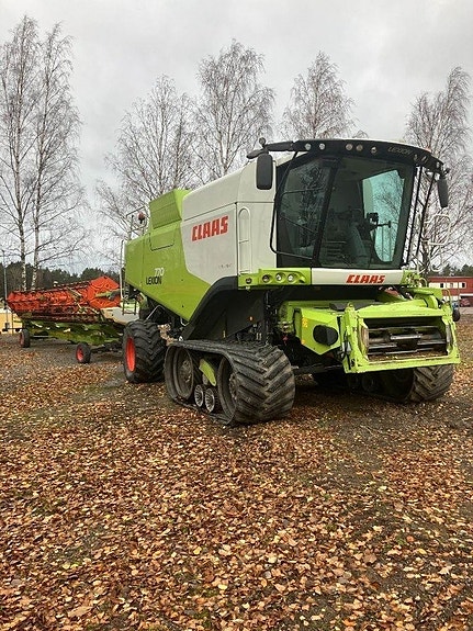 CLAAS Lexion 770 TT 19 of 24
