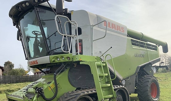 CLAAS Lexion 780 TT 2 of 5