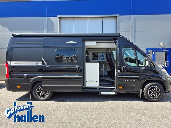 Adria TWIN 640 SPB Family 4 sovplatser