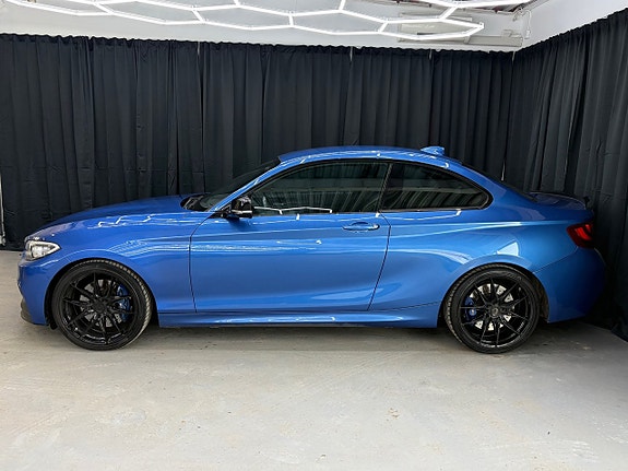 BMW M240i 12 of 14