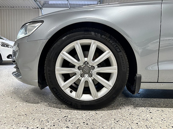 Audi A6 8 of 30