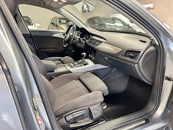 Audi A6 14 of 30