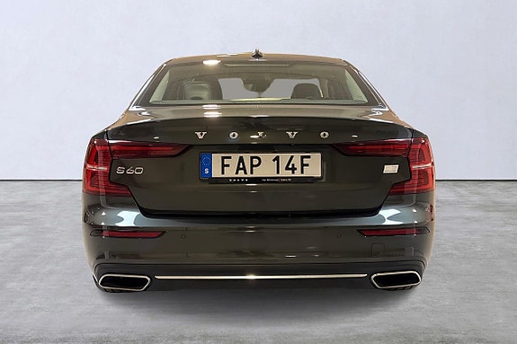 Volvo S60 5 of 5