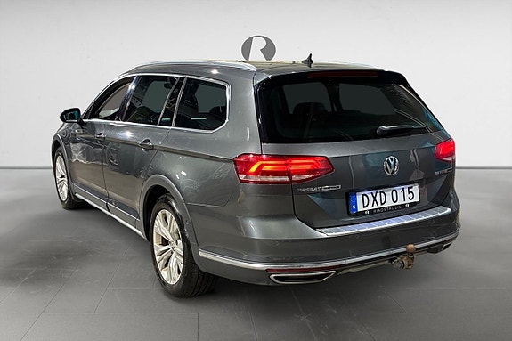 Volkswagen Passat Alltrack 5 of 5