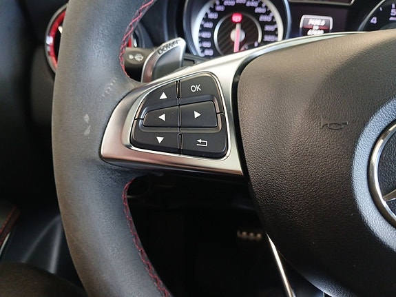 Mercedes-Benz CLA45 22 of 24