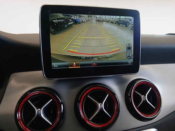 Mercedes-Benz CLA45 19 of 24