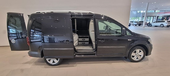 Volkswagen Caddy Maxi 3 of 5