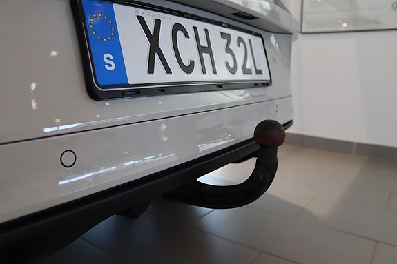 Volkswagen T-Roc 18 of 18