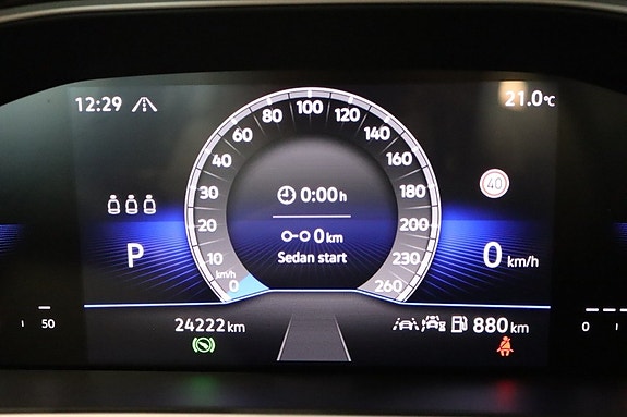 Volkswagen T-Roc 9 of 18