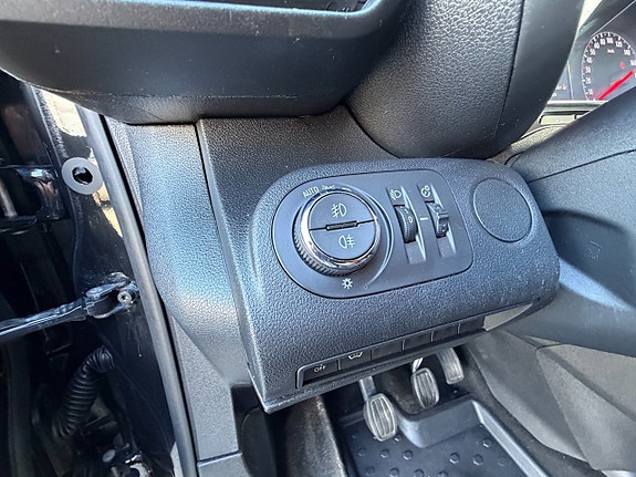 Opel Combo 12 of 23