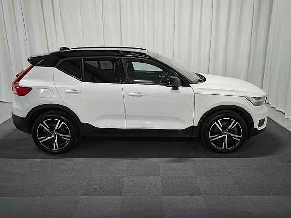 Volvo XC40 5 of 5