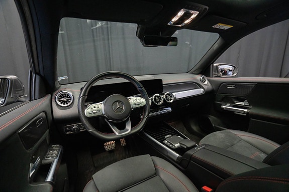 Mercedes-Benz EQB300 11 of 26