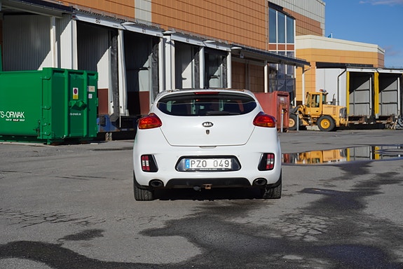 Kia ProCeed 3 of 5