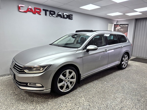 Volkswagen Passat 2 of 5