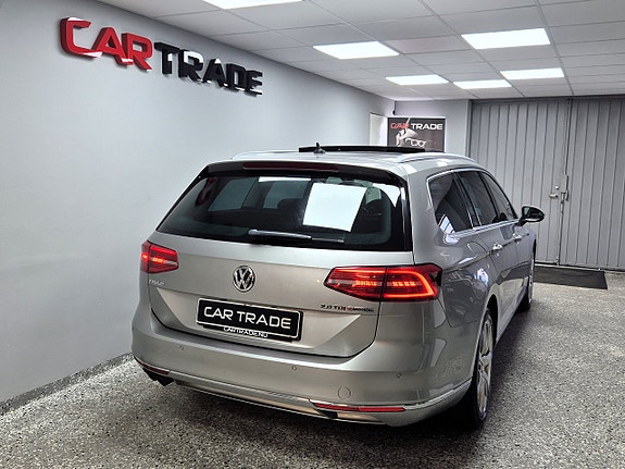 Volkswagen Passat 6 of 30