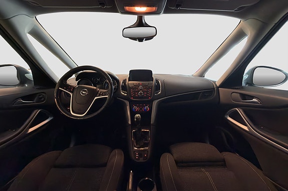 Opel Zafira Tourer 12 of 20