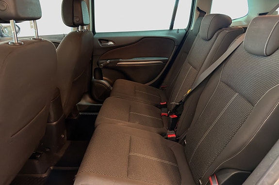 Opel Zafira Tourer 9 of 20