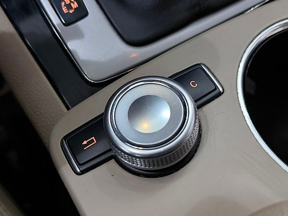 Mercedes-Benz GLK220 23 of 28
