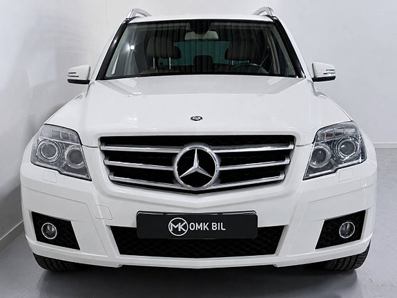 Mercedes-Benz GLK220 6 of 28