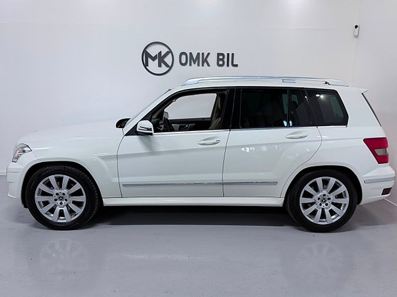 Mercedes-Benz GLK220 5 of 5