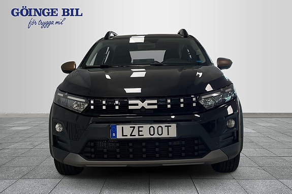 Dacia Sandero Stepway 2 of 5