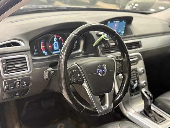 Volvo V70 6 of 18