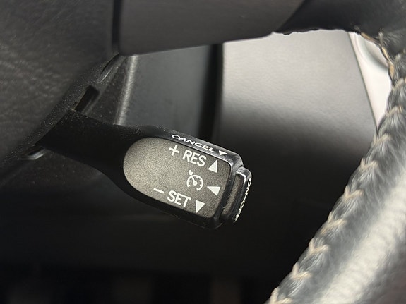 Toyota RAV4 24 of 30