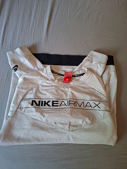 Product image 11 of 26