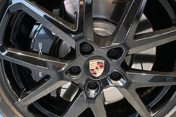 Porsche Panamera 4S 23 of 23